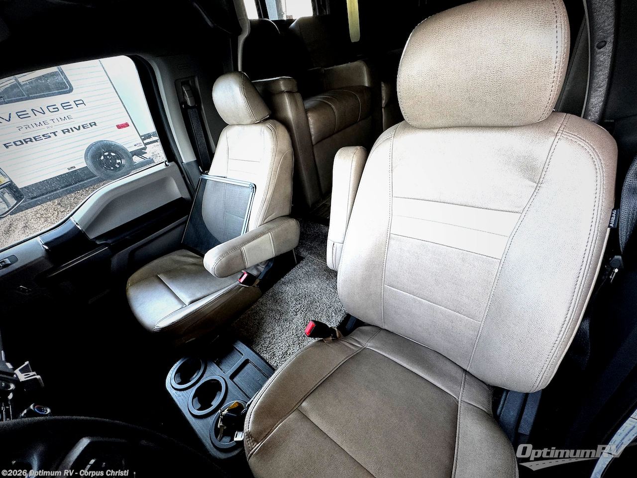 Used 2022 Thor Omni XG32 available in Robstown, Texas