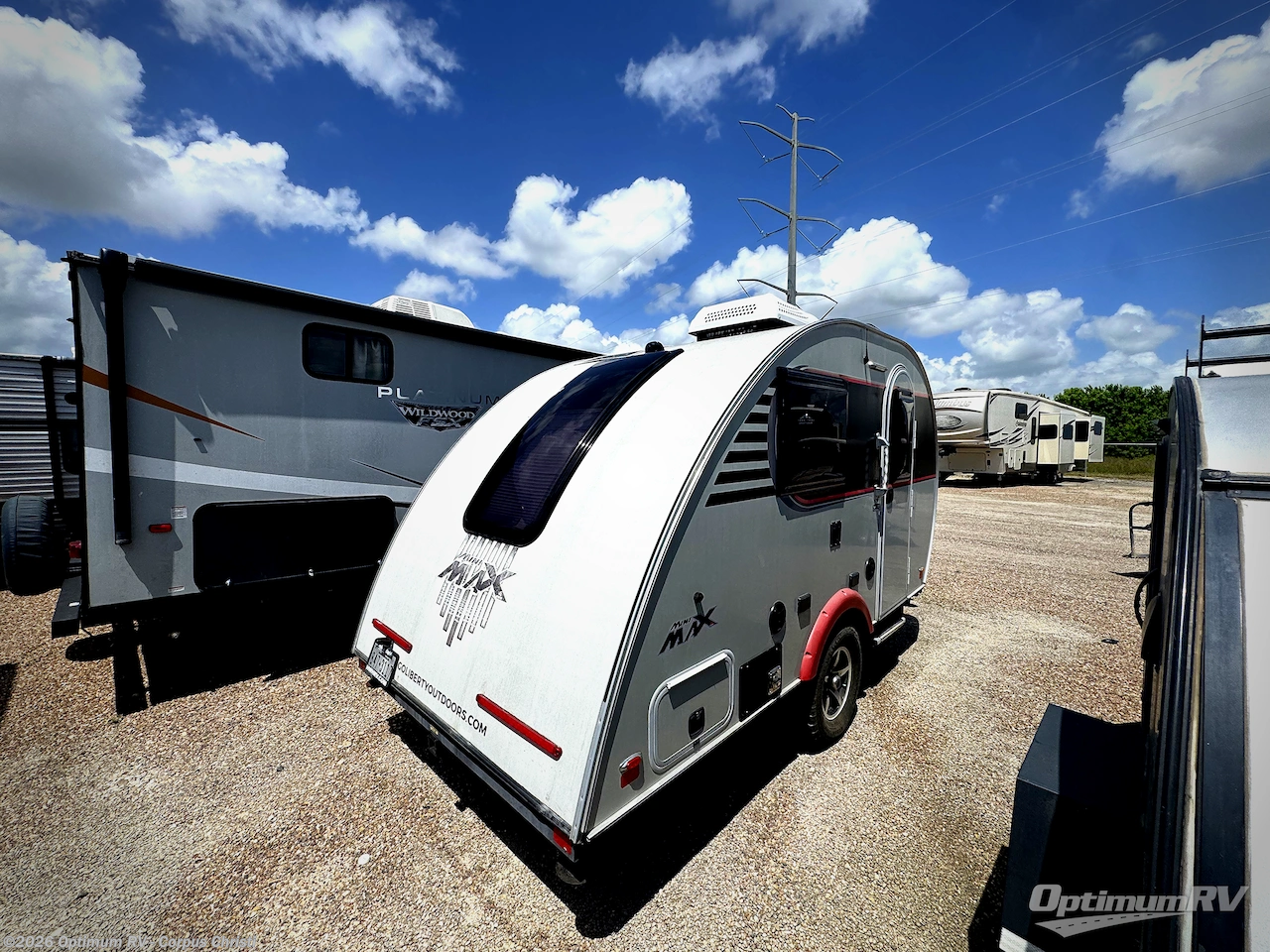 2019 Little Guy Trailers Mini Max Little Guy - Used Travel Trailer For Sale by Optimum RV - Corpus Christi in Robstown, Texas