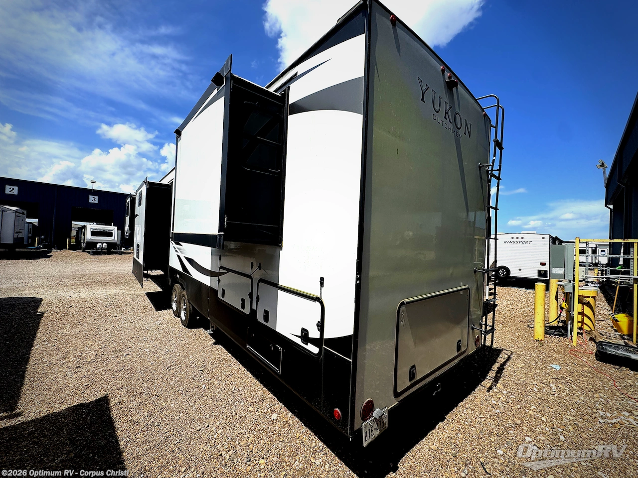 2021 Dutchmen Yukon 421FL - Used Fifth Wheel For Sale by Optimum RV - Corpus Christi in Robstown, Texas features Slideout, Awning