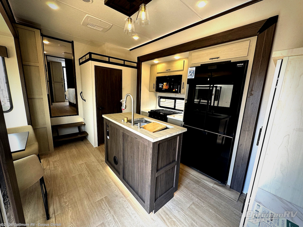 New 2027 Forest River Cherokee Arctic Wolf 3950SUITE available in Robstown, Texas