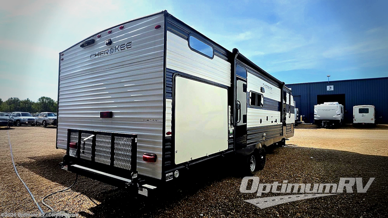 2023 Forest River Cherokee 294GEBG - Used Travel Trailer For Sale by Optimum RV - Corpus Christi in Robstown, Texas features Awning, Slideout