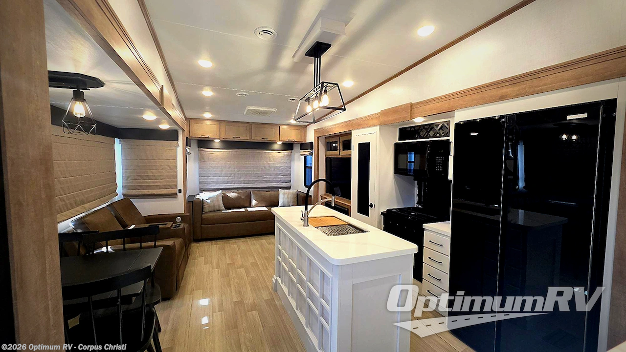 Used 2024 Keystone Arcadia 3260RL available in Robstown, Texas