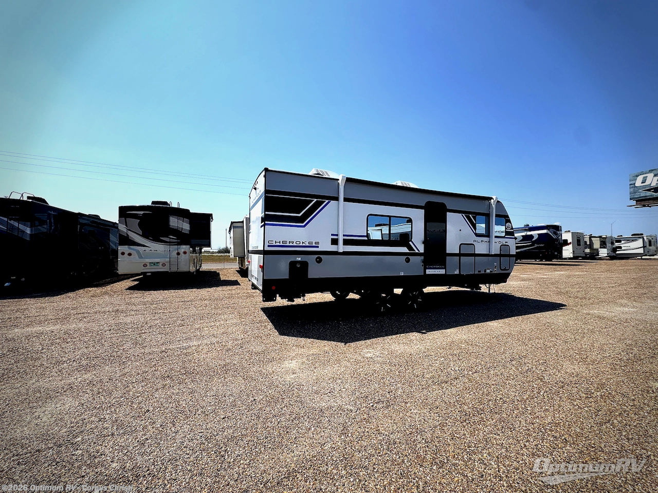 2027 Forest River Cherokee Alpha Wolf 25FKX - New Travel Trailer For Sale by Optimum RV - Corpus Christi in Robstown, Texas