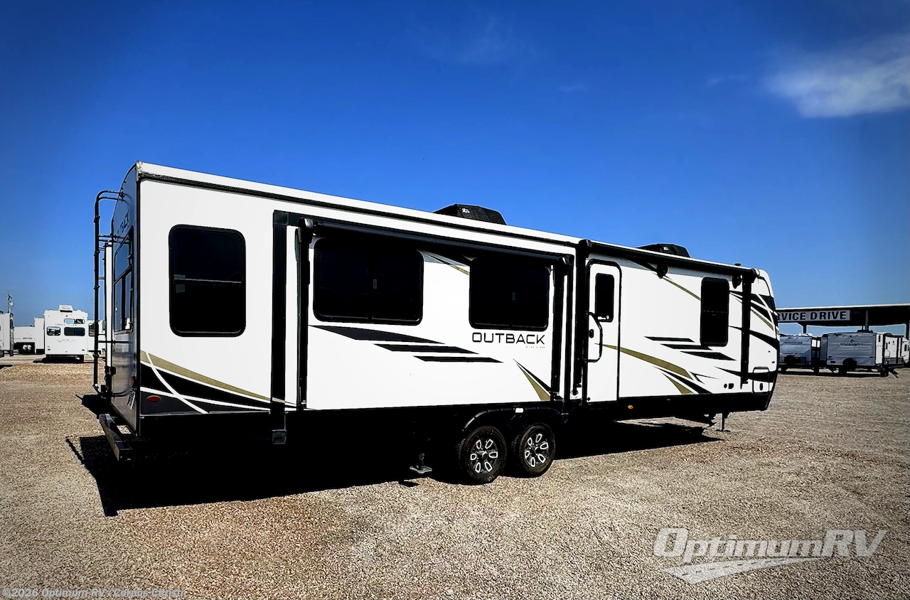 2023 Keystone Outback 328RL - Used Travel Trailer For Sale by Optimum RV - Corpus Christi in Robstown, Texas features Slideout, Awning