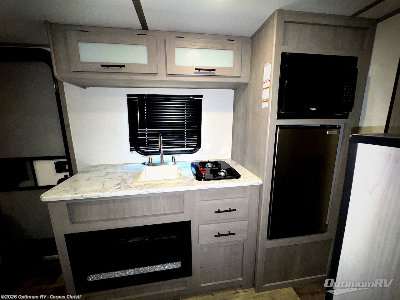 2023 Dutchmen Coleman 17B - Used Travel Trailer For Sale by Optimum RV - Corpus Christi in Robstown, Texas features Awning