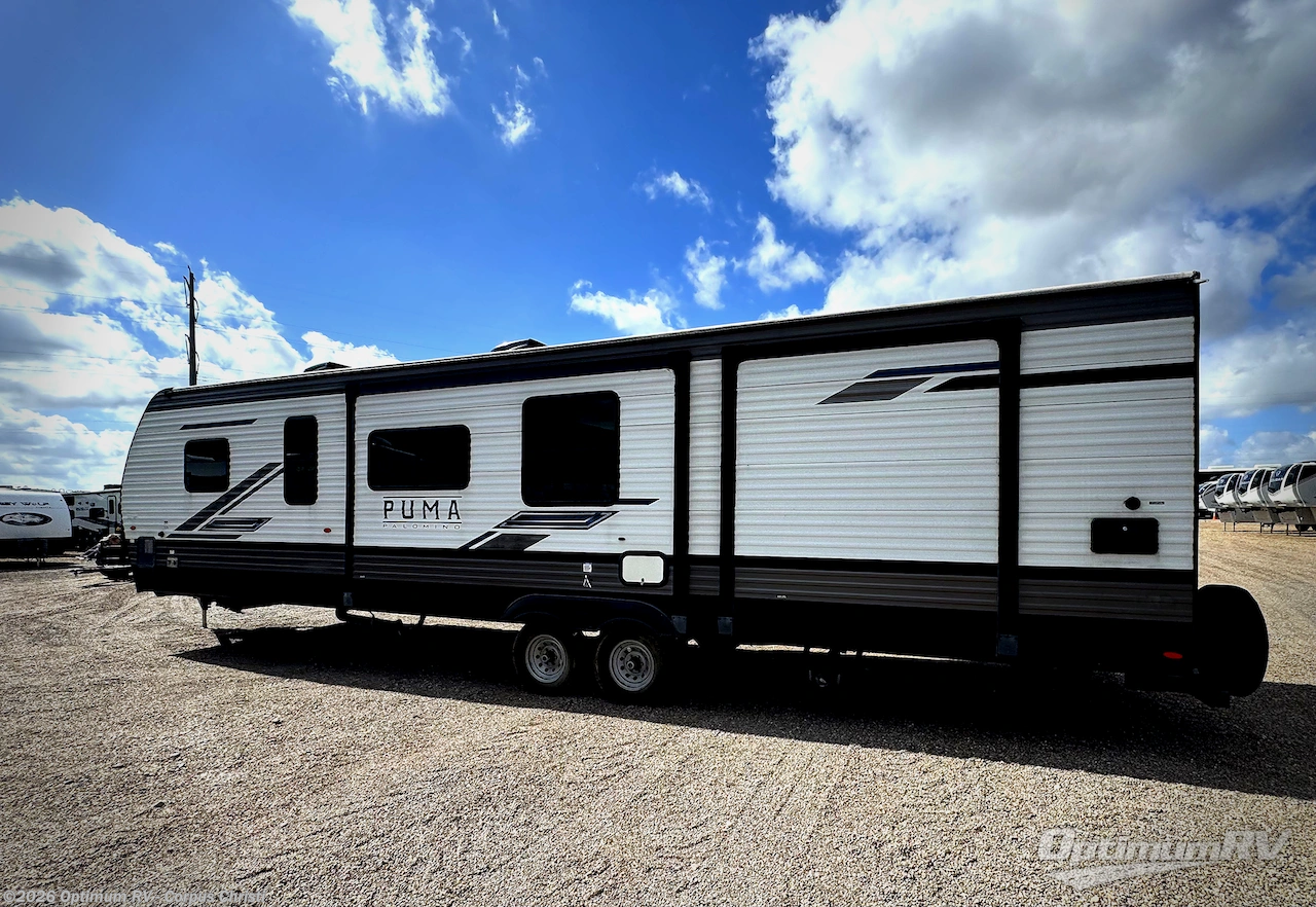2023 Palomino Puma 32BH2B - Used Travel Trailer For Sale by Optimum RV - Corpus Christi in Robstown, Texas features Slideout, Awning