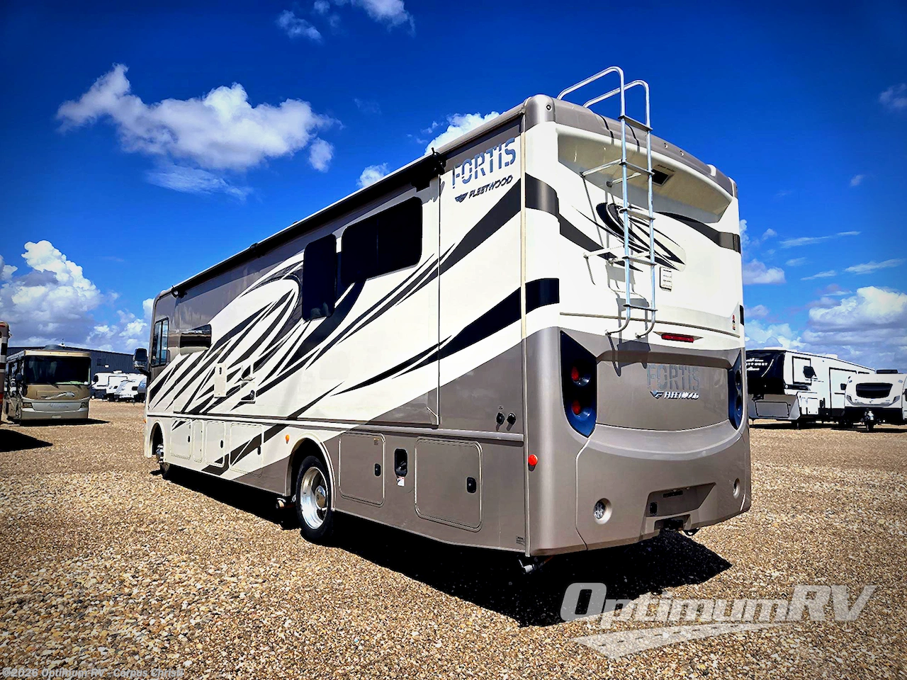 2022 Fortis 32RW by Fleetwood from Optimum RV - Corpus Christi in Robstown, Texas