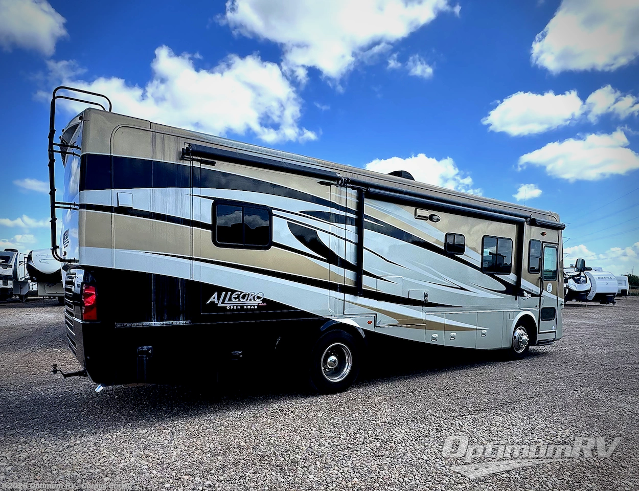 2011 Tiffin Allegro Red 34 QFA - Used Class A For Sale by Optimum RV - Corpus Christi in Robstown, Texas features Slideout