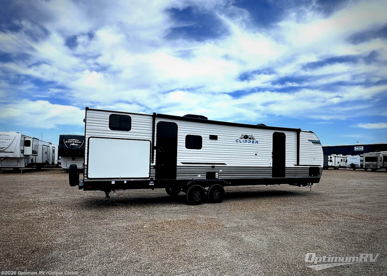 2026 Coachmen Clipper 6K Series 292TB - Used Travel Trailer For Sale by Optimum RV - Corpus Christi in Robstown, Texas features Slideout, Awning