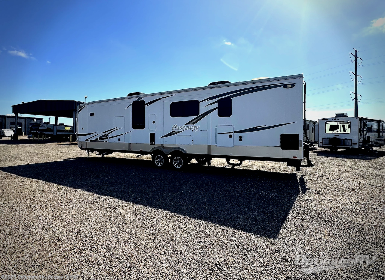 2019 Columbus Castaway 86FK by Palomino from Optimum RV - Corpus Christi in Robstown, Texas