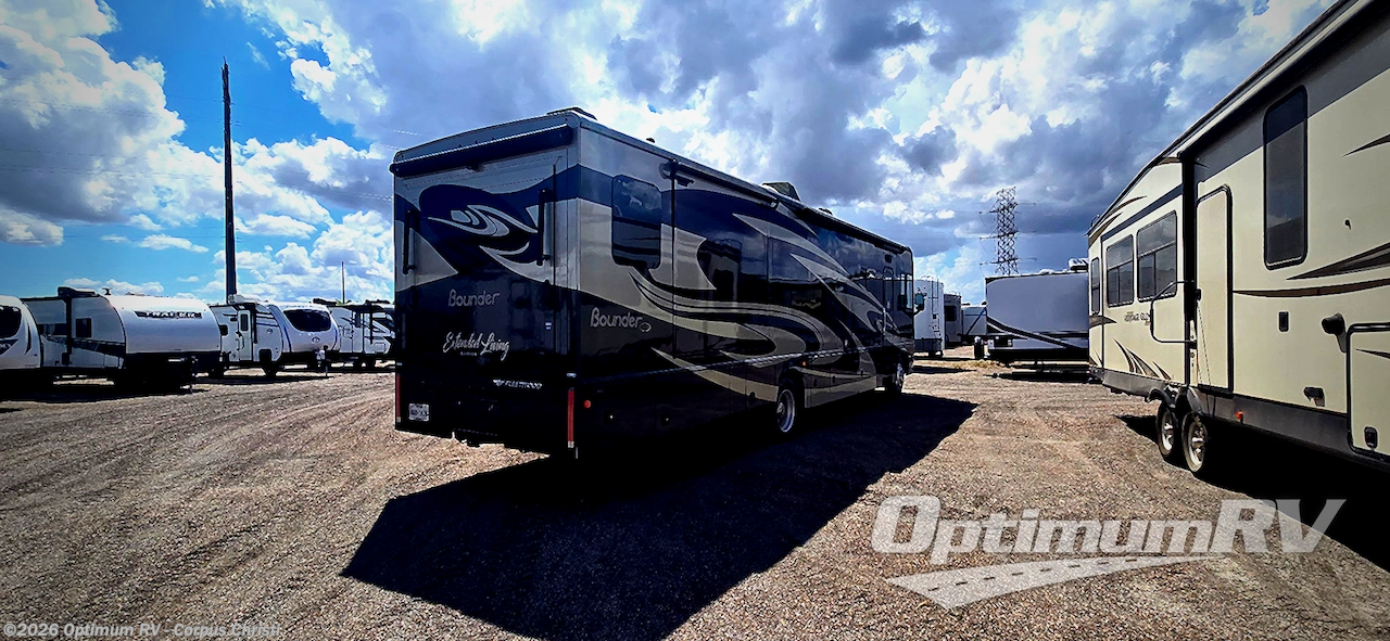 2019 Fleetwood Bounder 36FP - Used Class A For Sale by Optimum RV - Corpus Christi in Robstown, Texas features Awning, Slideout