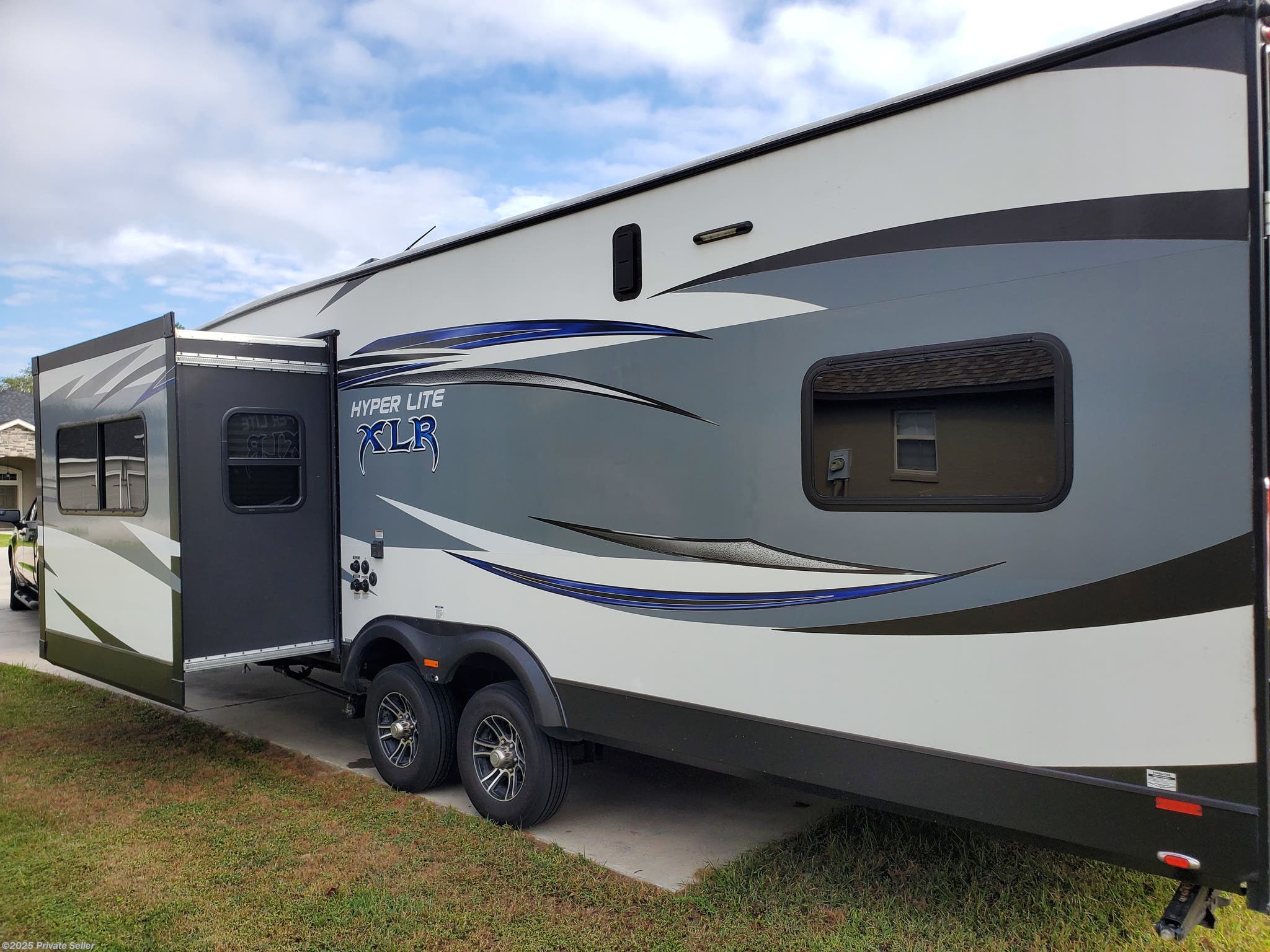 2017 Forest River XLR Hyperlite 29HFS RV for Sale in OCALA, FL 34476