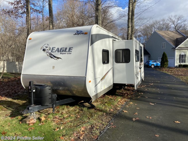Used 2011 Jayco Eagle Super Lite 284 BHS available in Higganum, Connecticut