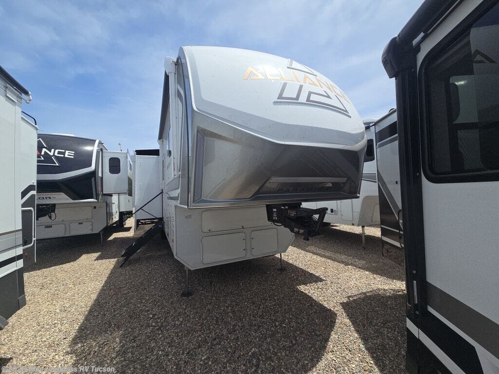 New 2026 Alliance RV Paradigm 395DS available in Tucson, Arizona