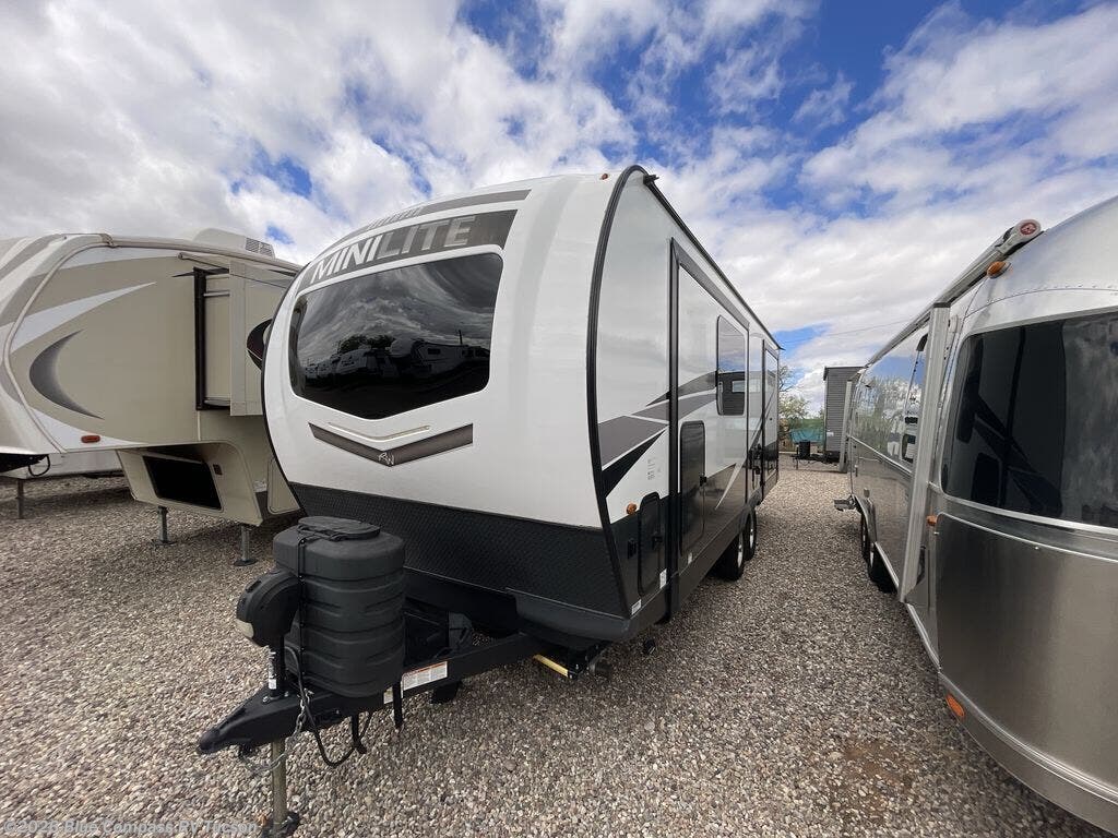 Used 2024 Forest River Rockwood Mini Lite 2516S available in Tucson, Arizona