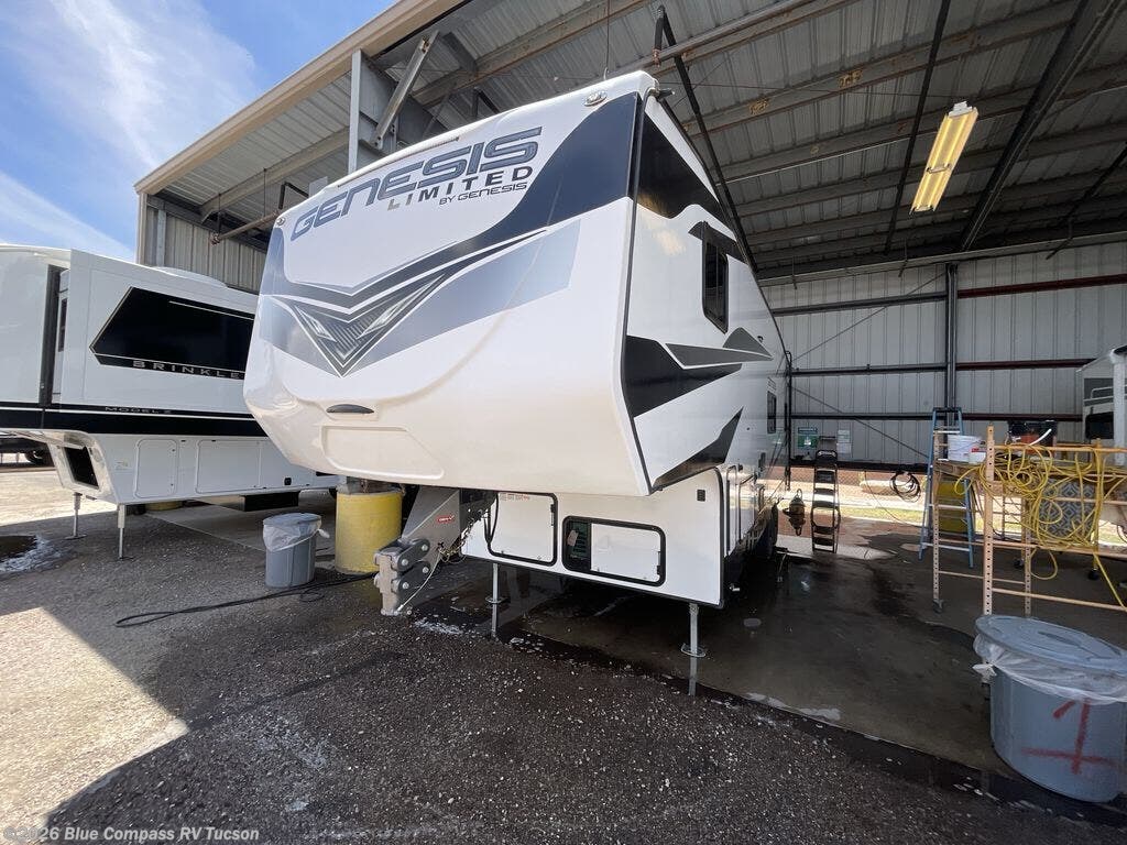 Used 2024 Genesis Supreme Genesis Supreme 28CRT available in Tucson, Arizona