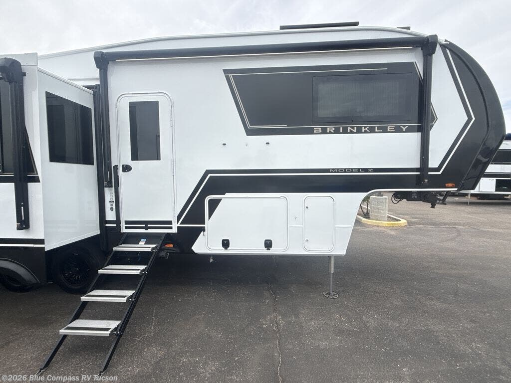 2027 Model Z 2900 by Brinkley RV from Blue Compass RV Tucson in Tucson, Arizona
