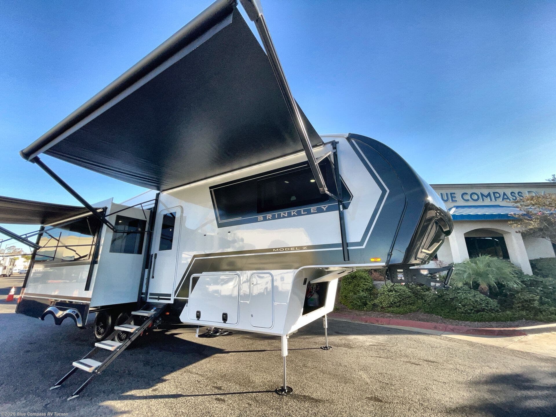 2027 Model Z 2900 by Brinkley RV from Blue Compass RV Tucson in Tucson, Arizona