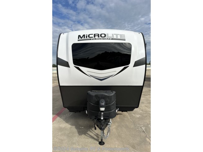 2022 Flagstaff Micro Lite 25FBLS by Forest River from Genuine RV & Powersports in Texarkana, Texas