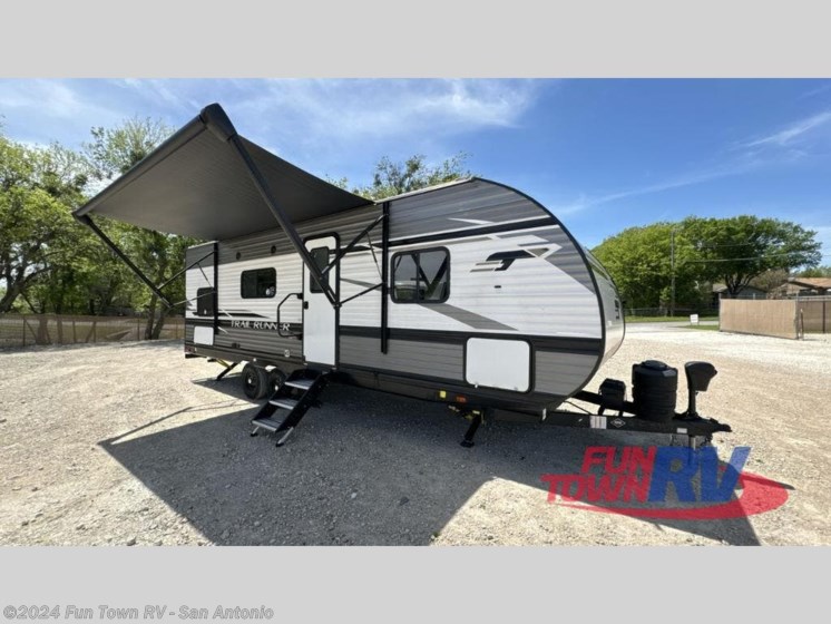 Used 2023 Heartland Trail Runner 25JM available in Cibolo, Texas