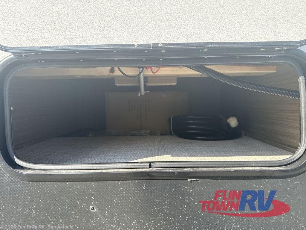 2026 Salem Grand Villa 42ICE by Forest River from Fun Town RV - San Antonio in Cibolo, Texas