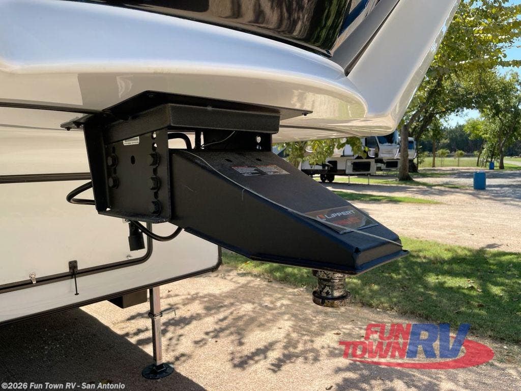 New 2025 Prime Time Sanibel 3952FBWB available in Cibolo, Texas