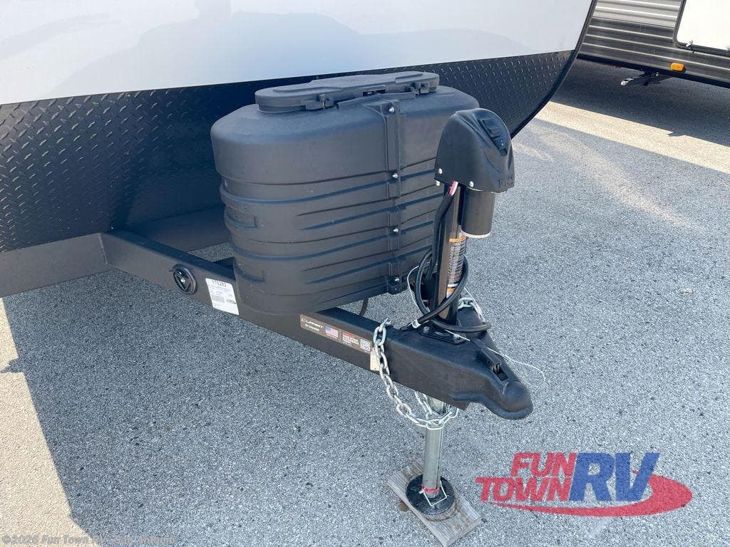 2026 Yellowstone Classic 269BH by Gulf Stream from Fun Town RV - San Antonio in Cibolo, Texas