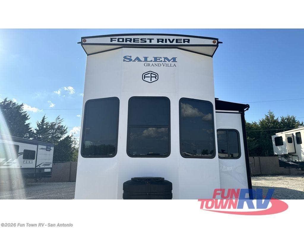 2025 Salem Grand Villa 42VIEW by Forest River from Fun Town RV - San Antonio in Cibolo, Texas
