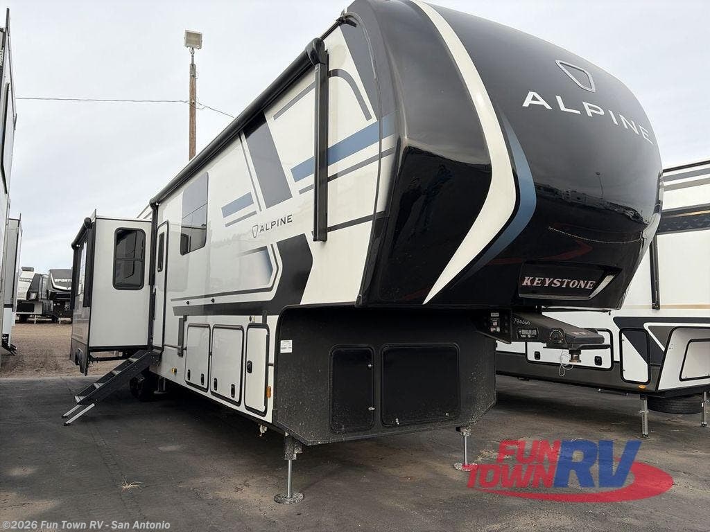 2026 Alpine 3910RK by Keystone from Fun Town RV - San Antonio in Cibolo, Texas