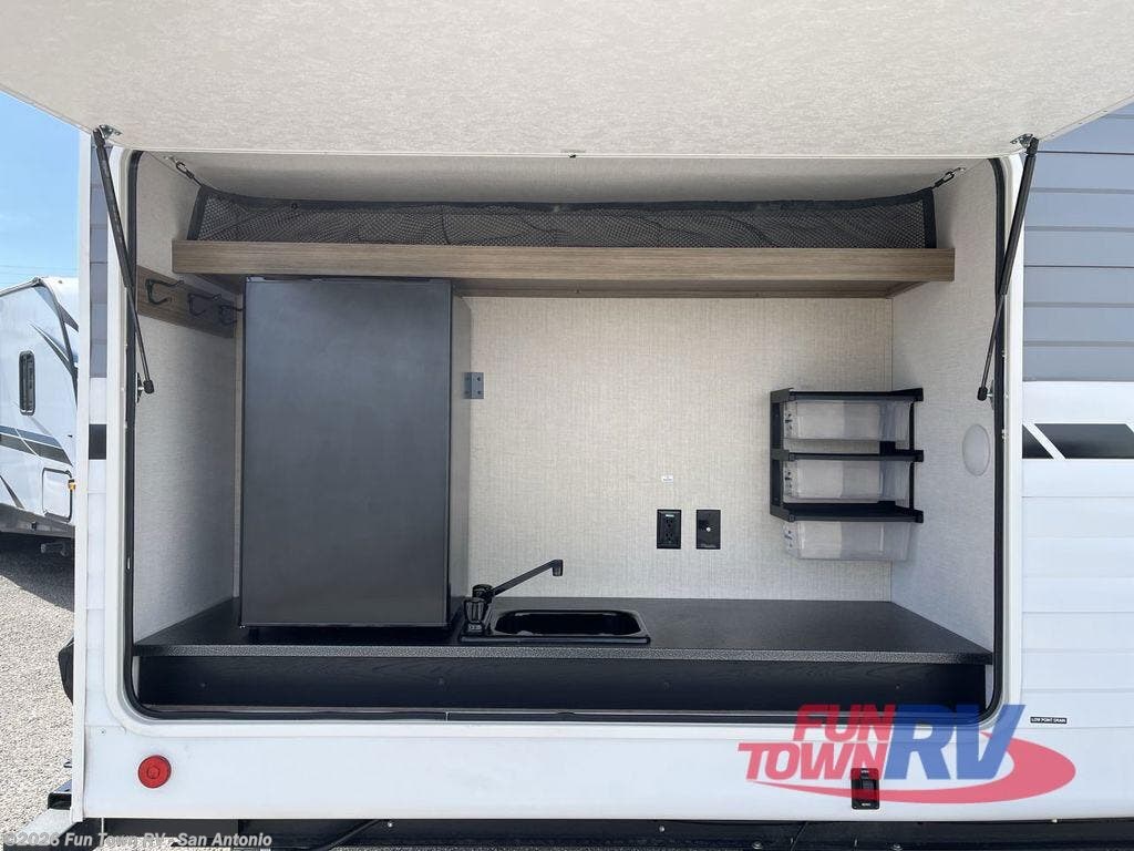 2026 Salem 33TS by Forest River from Fun Town RV - San Antonio in Cibolo, Texas