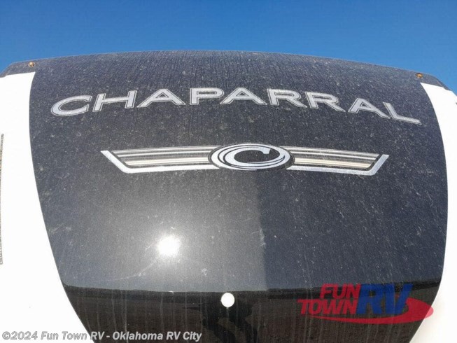 2023 Chaparral Lite 30BHS by Coachmen from Fun Town RV - Oklahoma RV City in Oklahoma City, Oklahoma