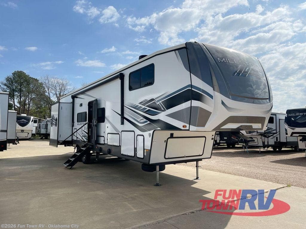 2023 Heartland Milestone 386BH RV for Sale in Oklahoma City, OK 73149