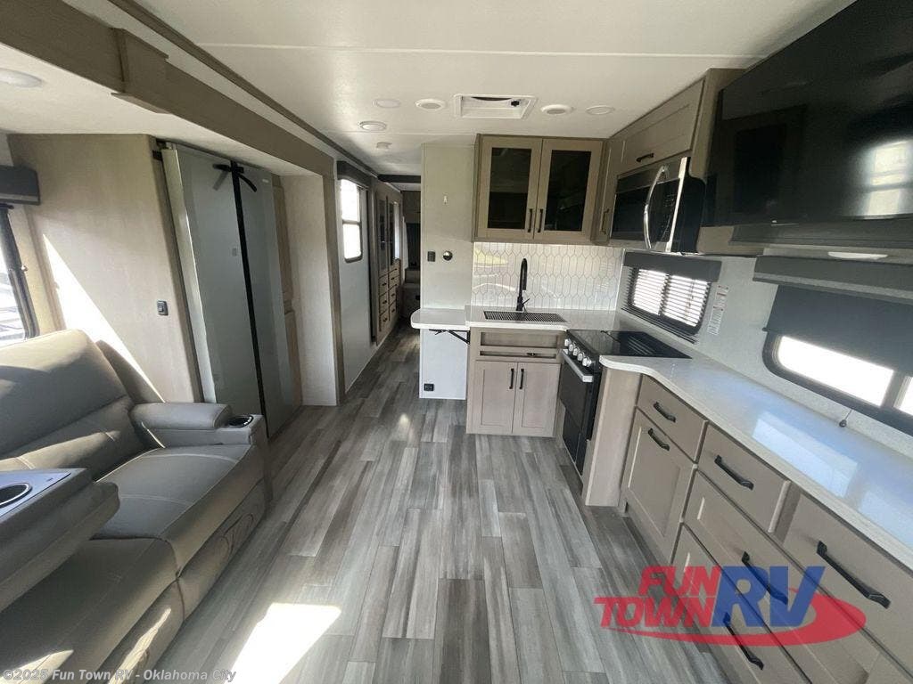 2024 Reflection 296RDTS by Grand Design from Fun Town RV - Oklahoma City in Oklahoma City, Oklahoma