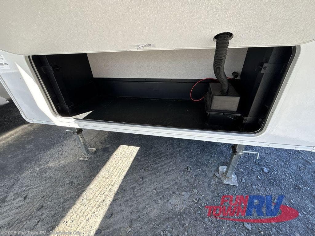 2026 Sundance 28DB by Heartland from Fun Town RV - Oklahoma City in Oklahoma City, Oklahoma