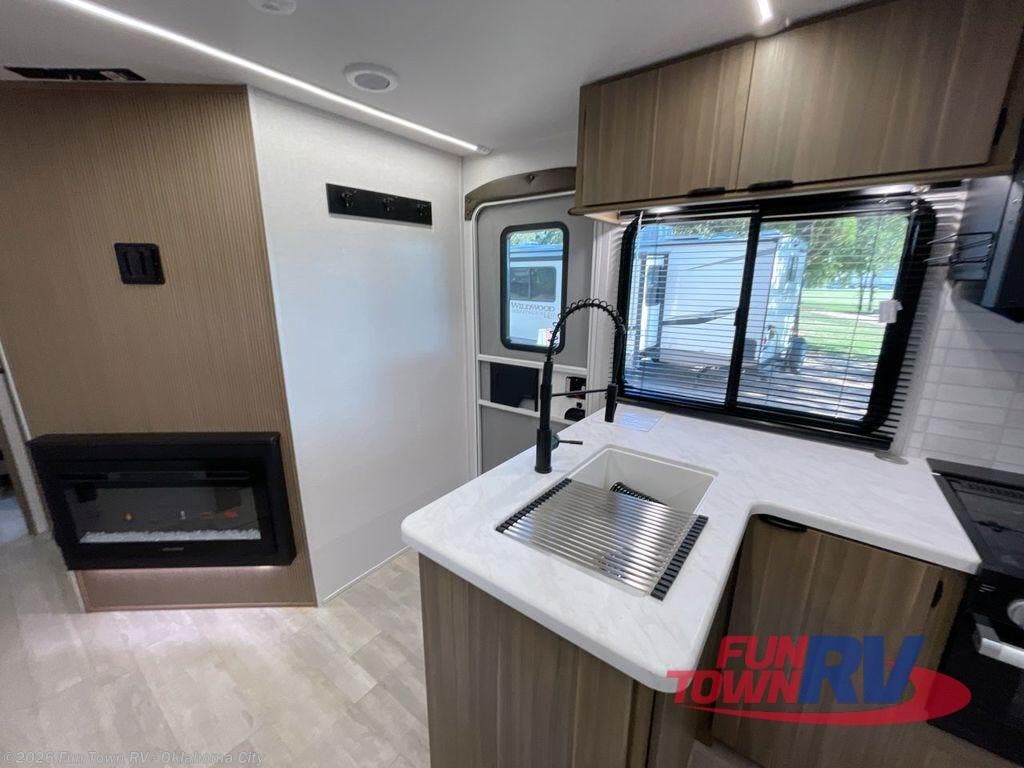 2025 Wildwood 29VBUD by Forest River from Fun Town RV - Oklahoma City in Oklahoma City, Oklahoma