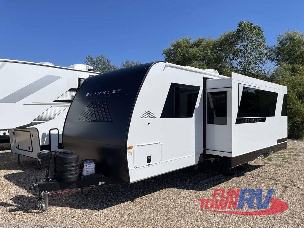 2026 Model Ix 23x by Brinkley RV from Fun Town RV - Oklahoma City in Oklahoma City, Oklahoma