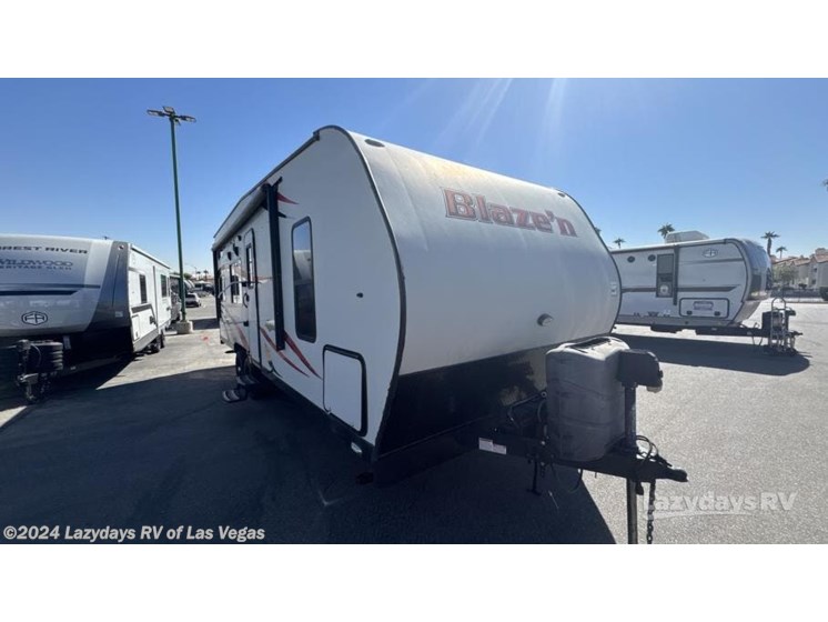 Used 2017 Pacific Coachworks Blazen 25FS available in Las Vegas, Nevada