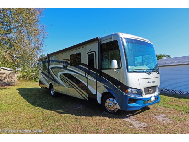 Used 2022 Newmar Bay Star 3626 available in Englewood, Florida