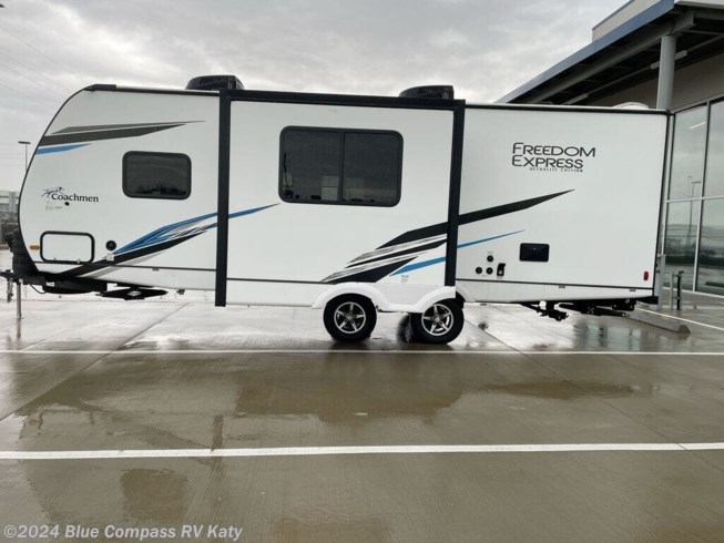 2023 Freedom Express 257BHS by Coachmen from Blue Compass RV Katy in Katy, Texas