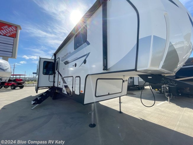 2024 Chaparral 336TSIK by Coachmen from Blue Compass RV Katy in Katy, Texas