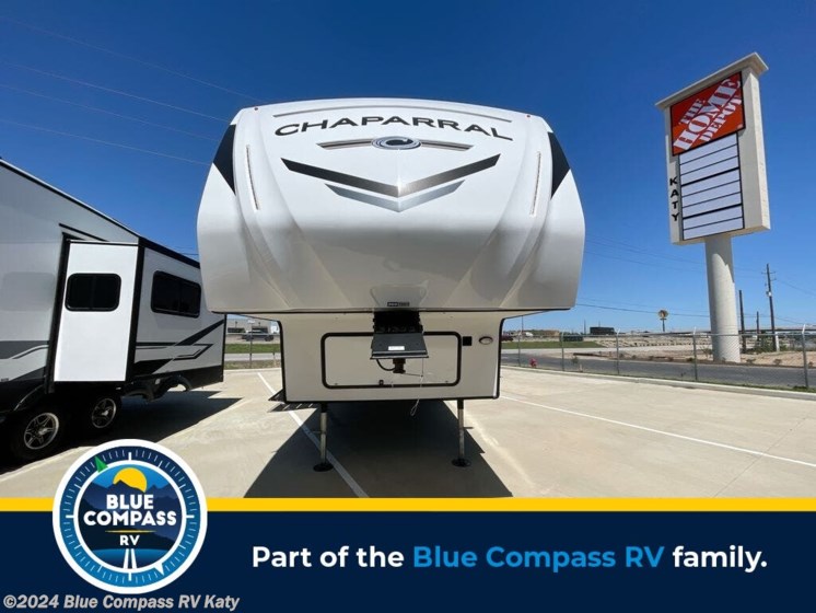 New 2024 Coachmen Chaparral Lite 368TBH available in Katy, Texas