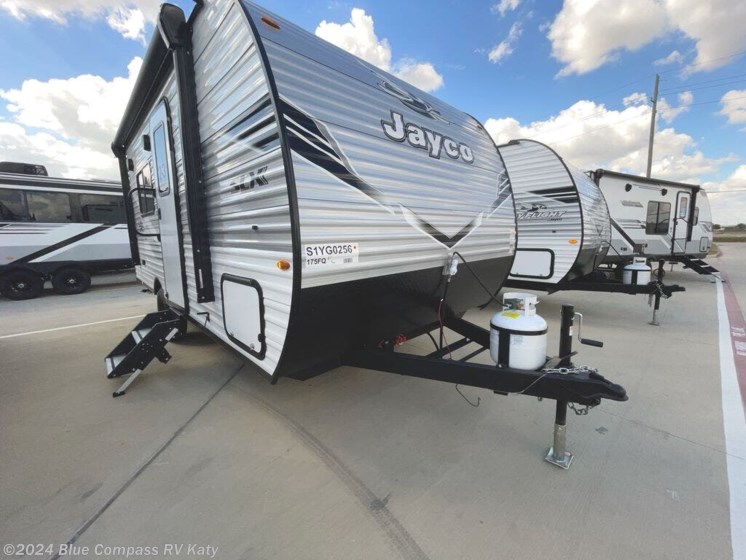 New 2025 Jayco Jay Flight SLX 175FQ available in Katy, Texas