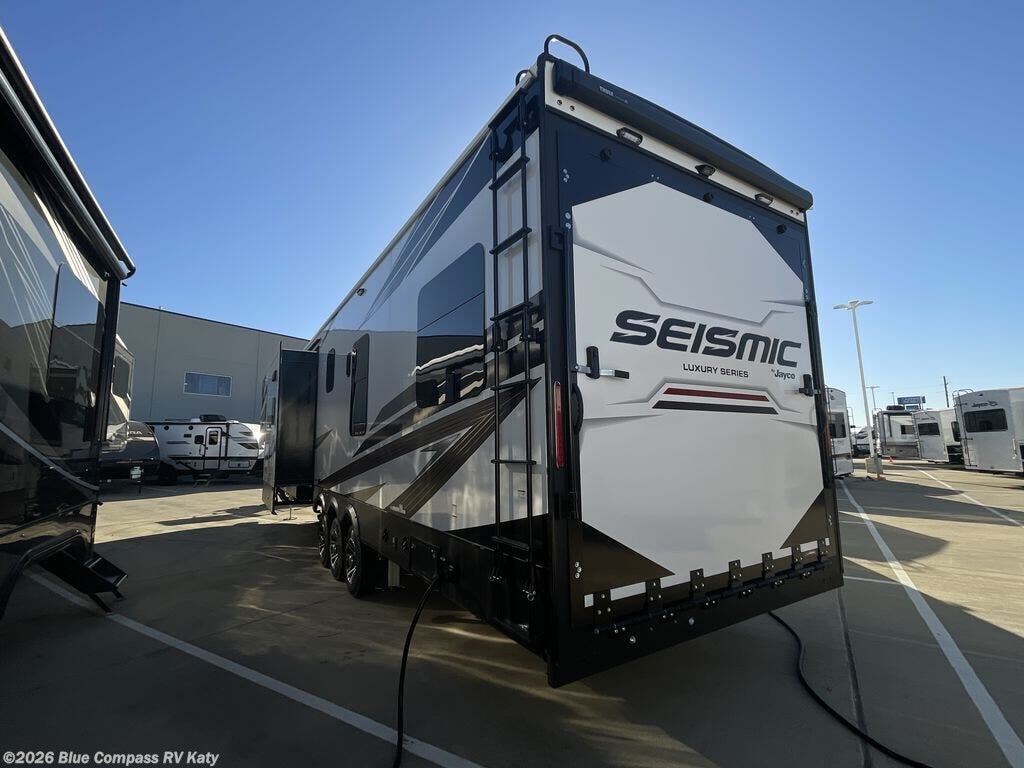 New 2025 Jayco Seismic Luxury Series 3815 available in Katy, Texas