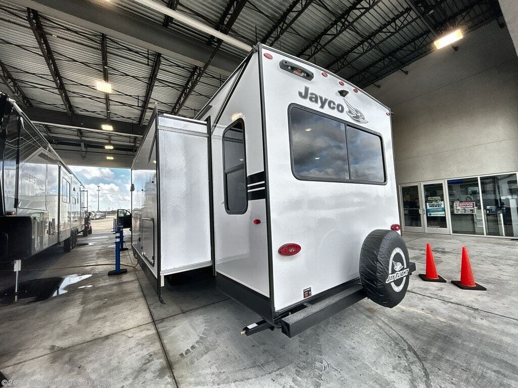 New 2026 Jayco Jay Flight SLX 334RTS available in Katy, Texas