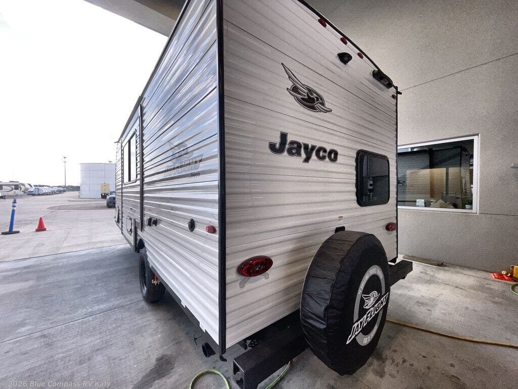 New 2026 Jayco Jay Flight SLX 197MB available in Katy, Texas