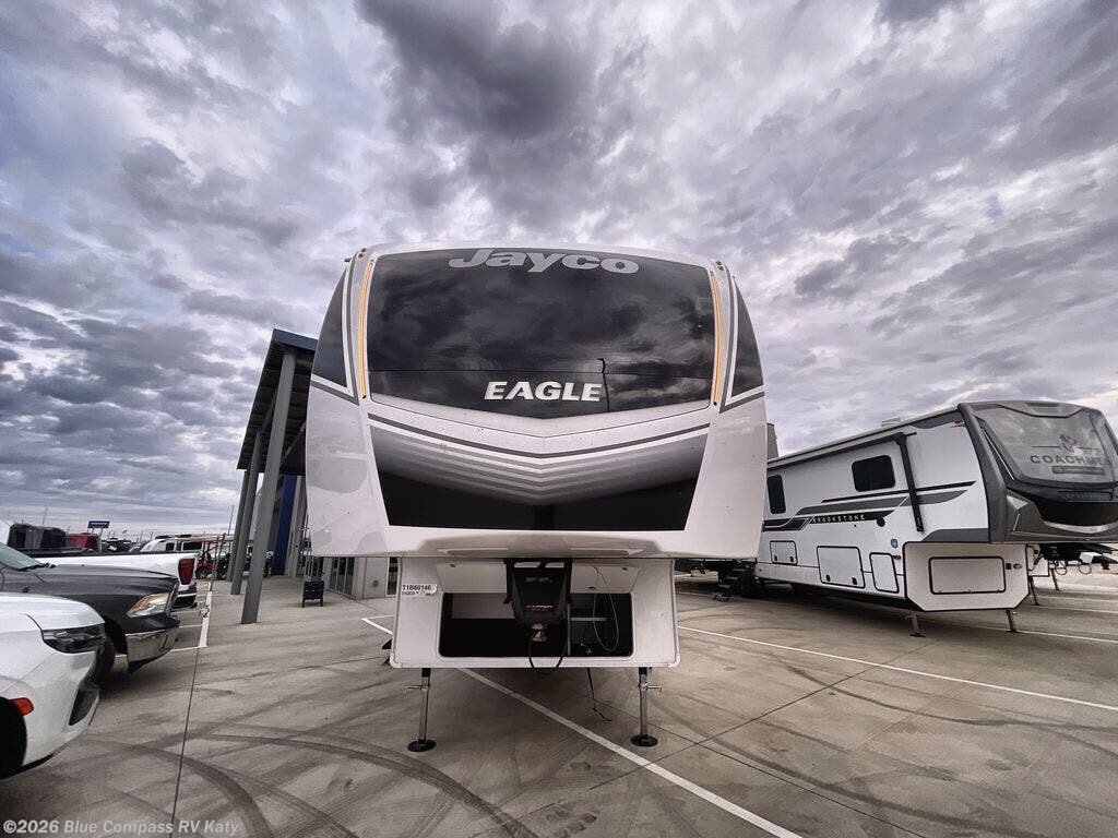 New 2026 Jayco Eagle HT 31QCD available in Katy, Texas