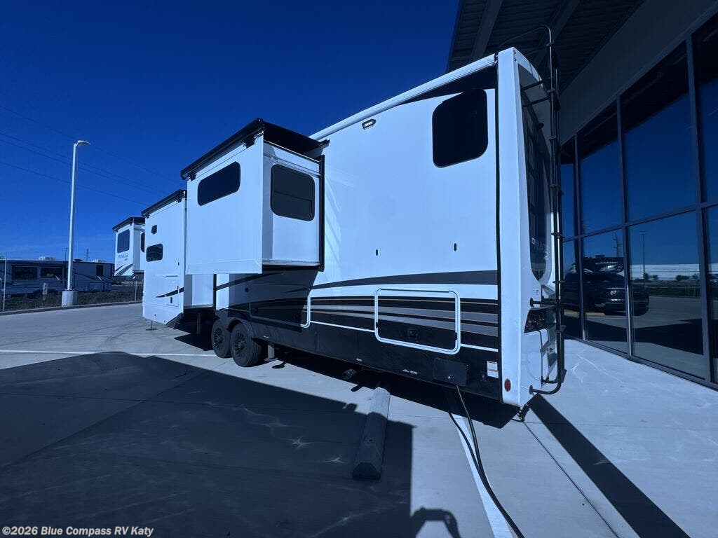New 2026 Jayco Pinnacle 39FLOK available in Katy, Texas