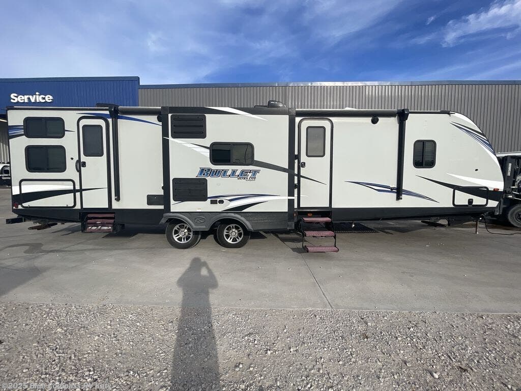 2020 Bullet 330BHS by Keystone from Blue Compass RV Katy in Katy, Texas