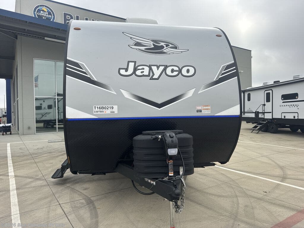 New 2026 Jayco Jay Flight SLX 330TBS available in Katy, Texas
