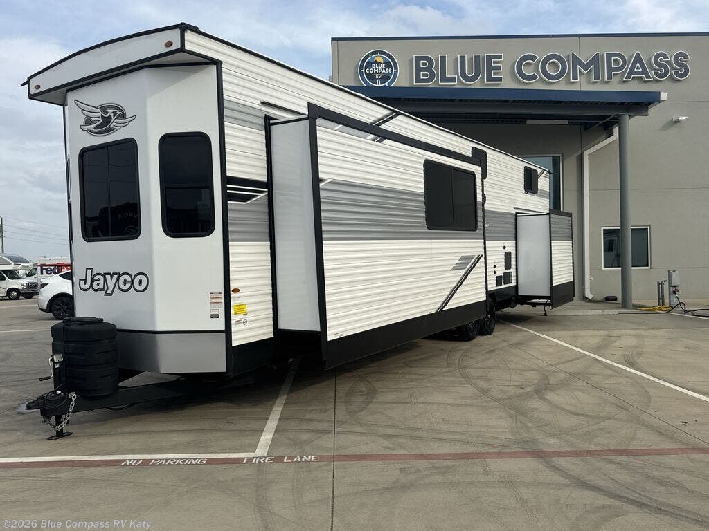 New 2026 Jayco Jay Flight Bungalow 404LOFT DS available in Katy, Texas